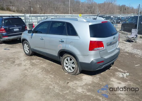 2012 Kia Sorento Lx from USA, damaged, VIN 5XYKTCA61CG229127